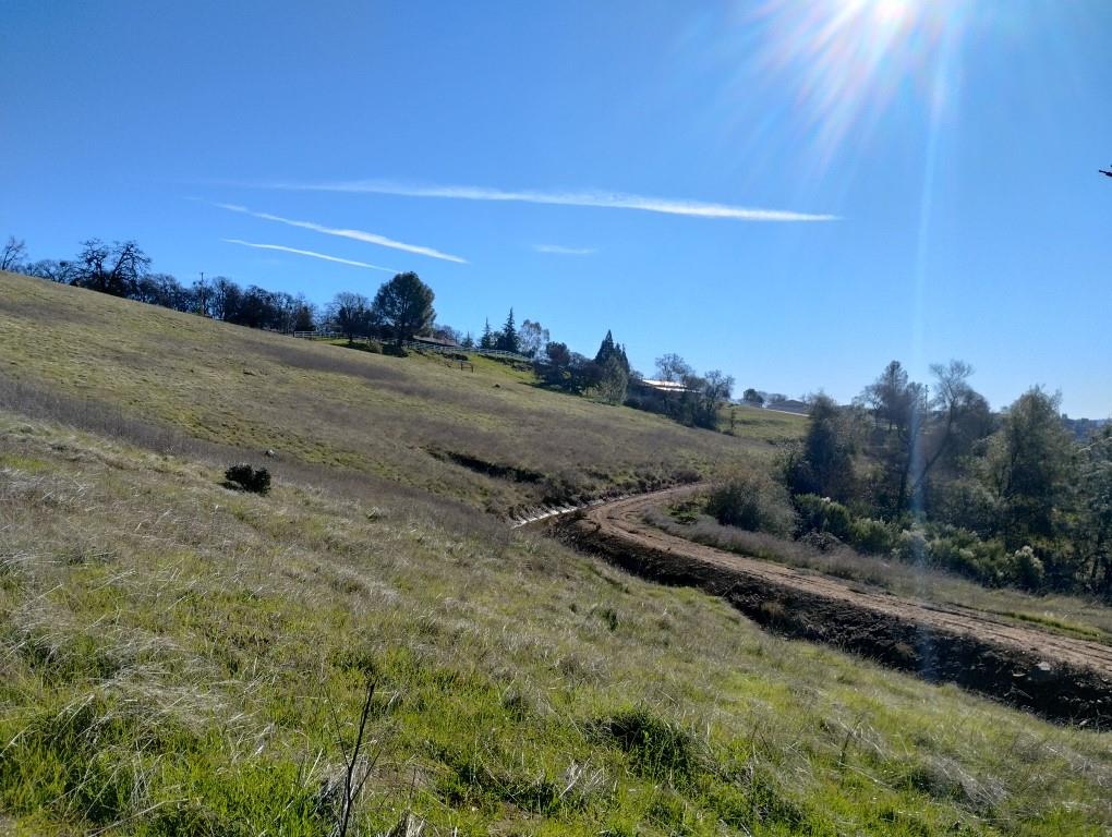 24075 Clayton Road Grass Valley, CA 95949 - Photo 14 of 25