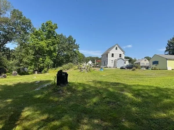 $383,000 | 26 Sprague Avenue, Chelmsford, MA 01824