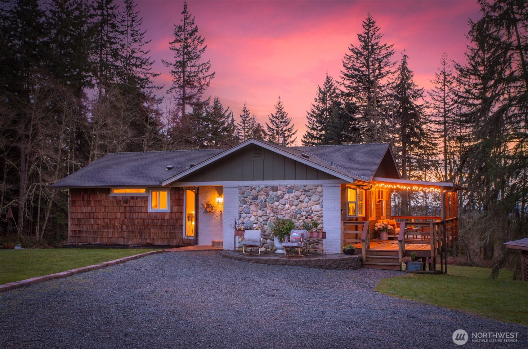 4431 Newberg Road Snohomish, WA 98290 - Photo 3 of 40 Gallery Image 3