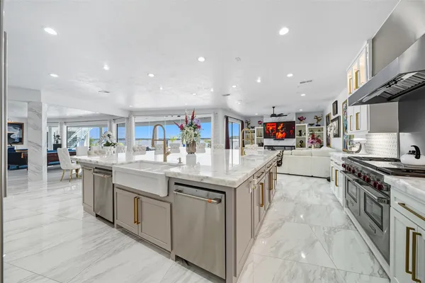 $3,790,000 | 2500 Sand Shore Drive, Conroe, TX 77304