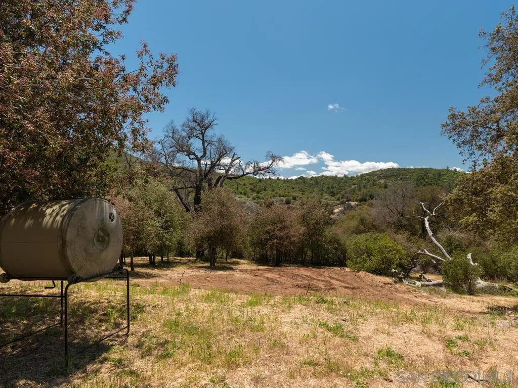 6050 Engineers Road Julian, CA 92036 - Photo 16 of 64 a view of a backyard
