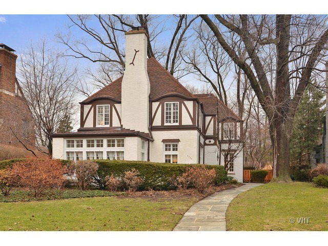 3025 Normandy Place Evanston, IL 60201 - Photo 1 of 24 front view of a house with a yard