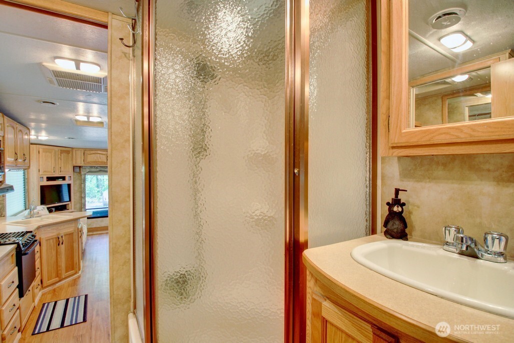 40 Wilderness Way Deming, WA 98244 - Photo 19 of 40