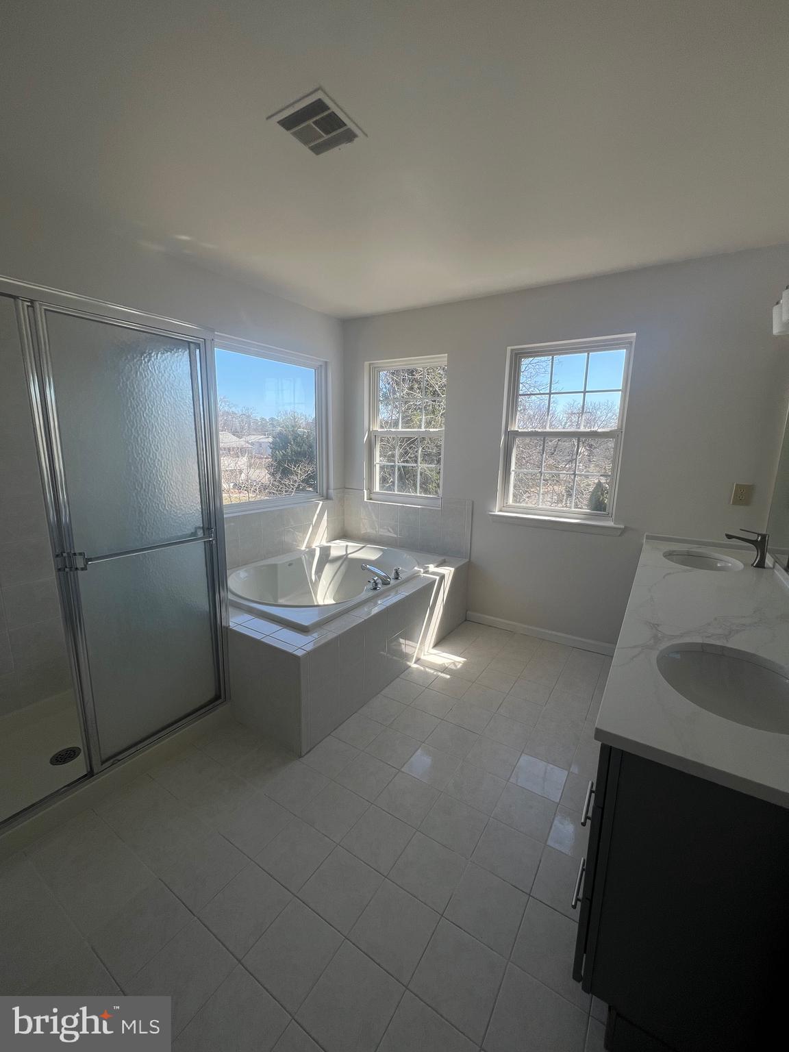 66 Wrangle Brook Road Toms River, NJ 08755 - Photo 11 of 12 Gallery Image 11