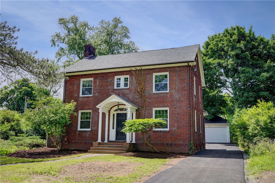 119 Coniston Drive Brighton, NY 14610 - Photo 2 of 31