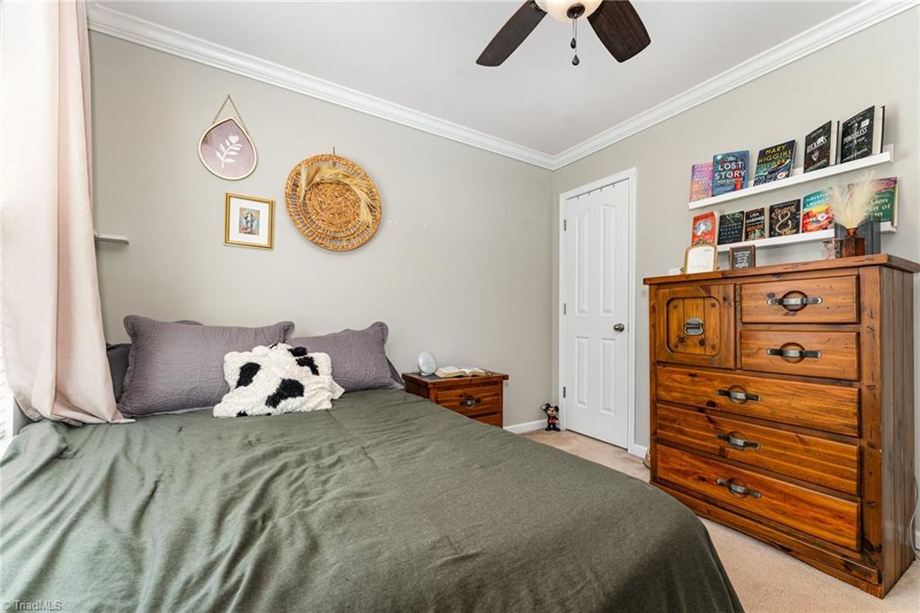 761 Spinning Wheel Point High Point, NC 27265 - Photo 24 of 30 Gallery Image 24