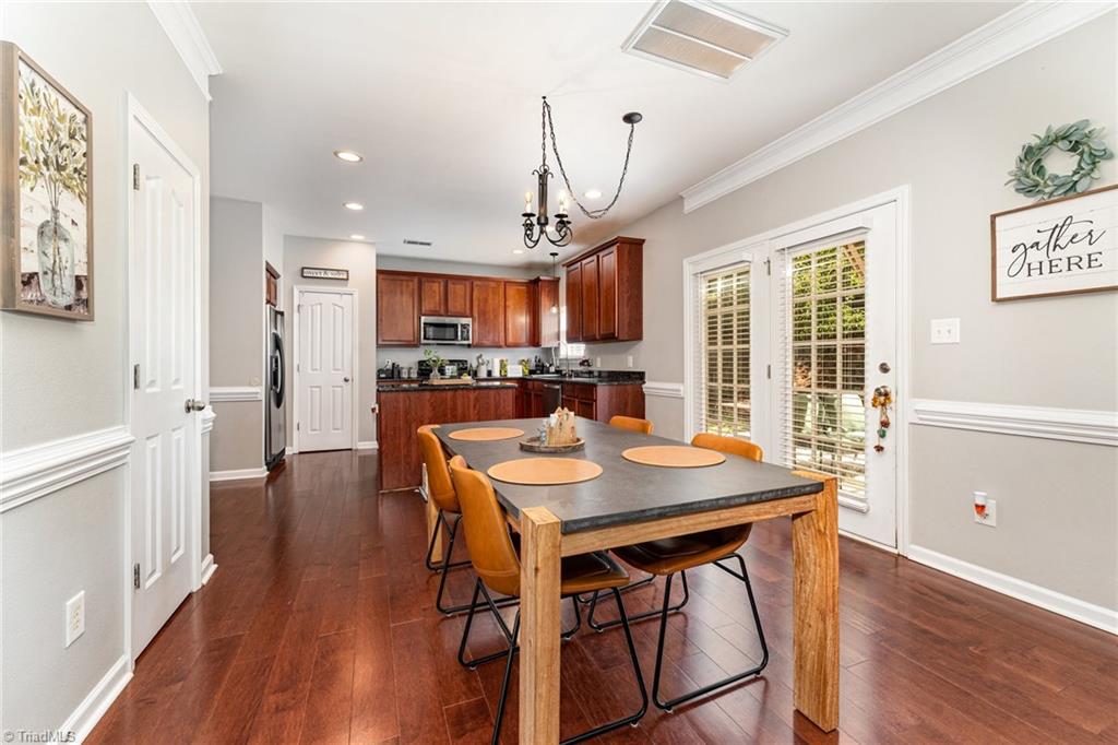 761 Spinning Wheel Point High Point, NC 27265 - Photo 10 of 30 Gallery Image 10
