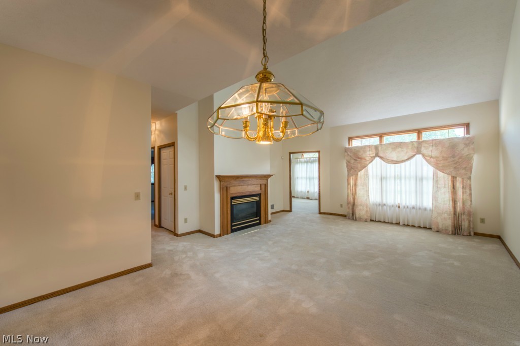 2423 Charing Cross Road Northwest, Unit 79 Canton, OH 44708 - Photo 7 of 25 Dining Area & Great Room....Perfect for Family & Friends to Gather