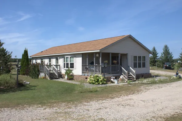 $75,000 | 45247 Cty Highway, Perham, MN 56573