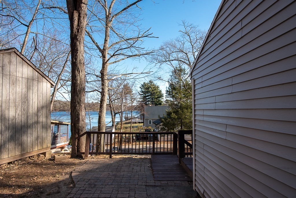 108 Ledgestone Road Douglas, MA 01516 - Photo 8 of 26