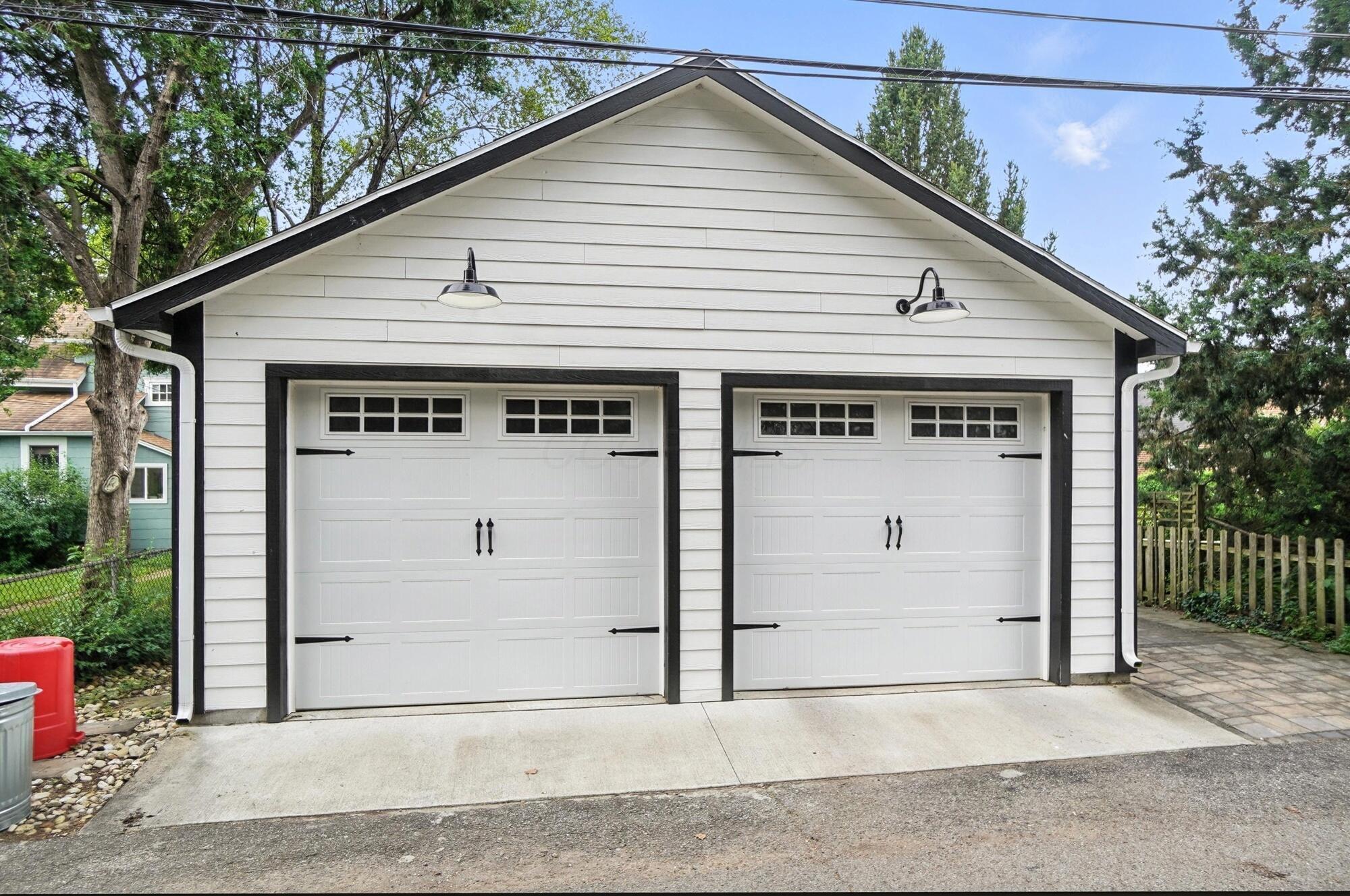 867 Gladden Road Columbus, OH 43212 - Photo 35 of 35 041