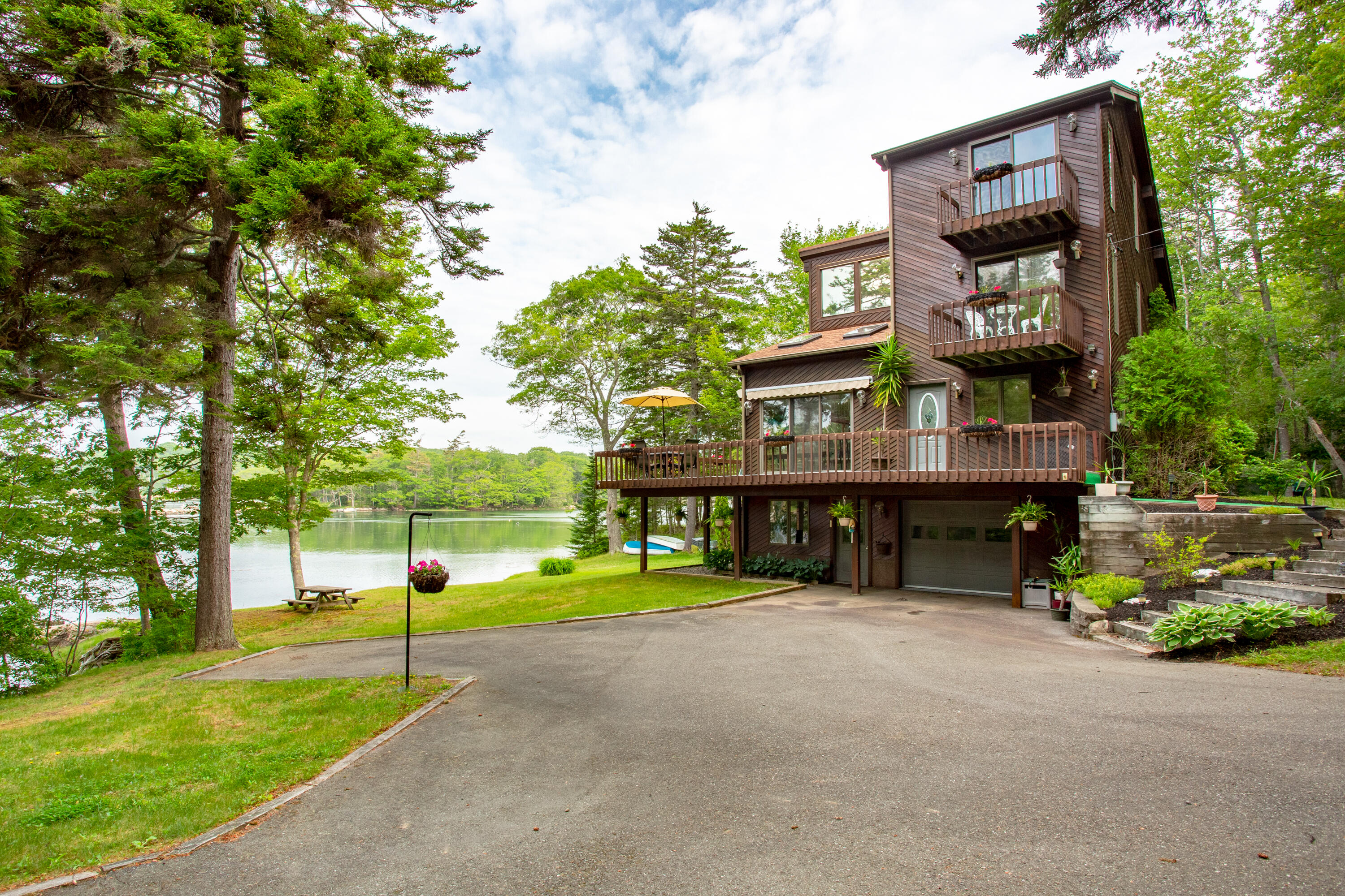71 Samoset Trail Boothbay, ME 04544 - Photo 5 of 39 01-71SamosetTrail-EastBoothbay-KS