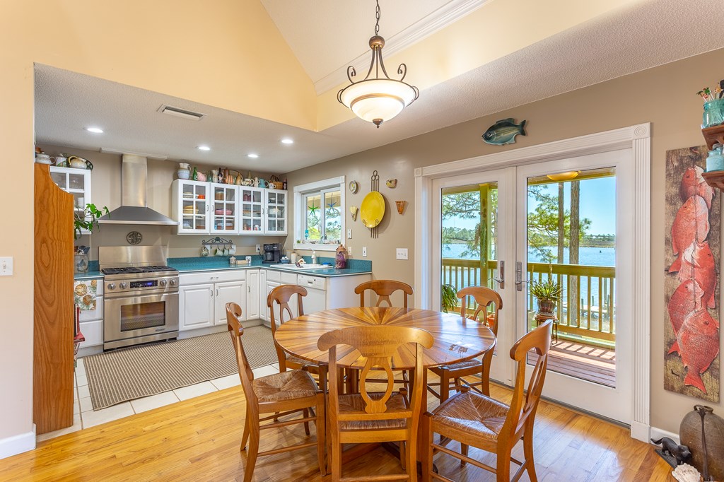 433 River Road Carrabelle, FL 32322 - Photo 15 of 55