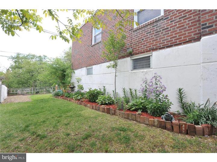 734 Hill Road Philadelphia, PA 19128 - Photo 22 of 25 Exterior Side