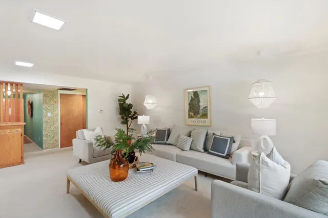 $1,150,000 | 618 Elmwood Drive, Davis, CA 95616