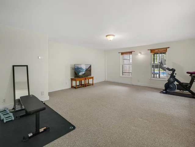 $499,000 | 1851 York St Extension, Poultney, VT 05764