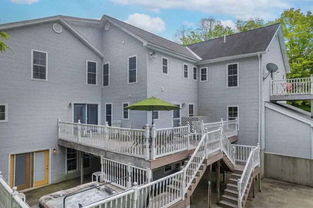 $499,000 | 1851 York St Extension, Poultney, VT 05764