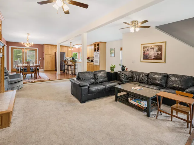 $499,000 | 1851 York St Extension, Poultney, VT 05764