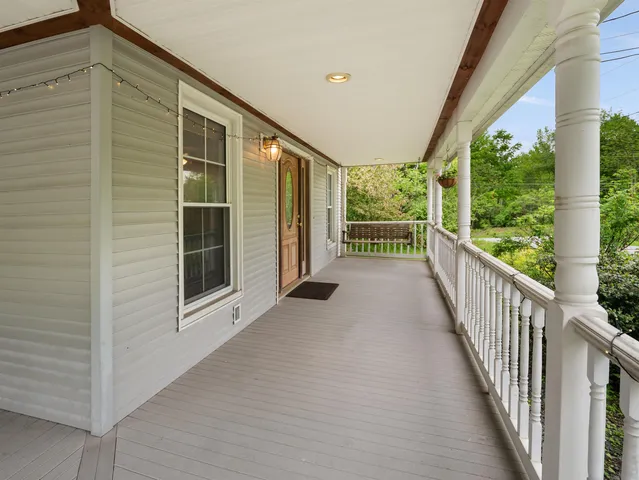 $499,000 | 1851 York St Extension, Poultney, VT 05764