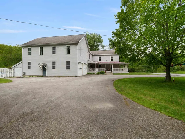 $499,000 | 1851 York St Extension, Poultney, VT 05764