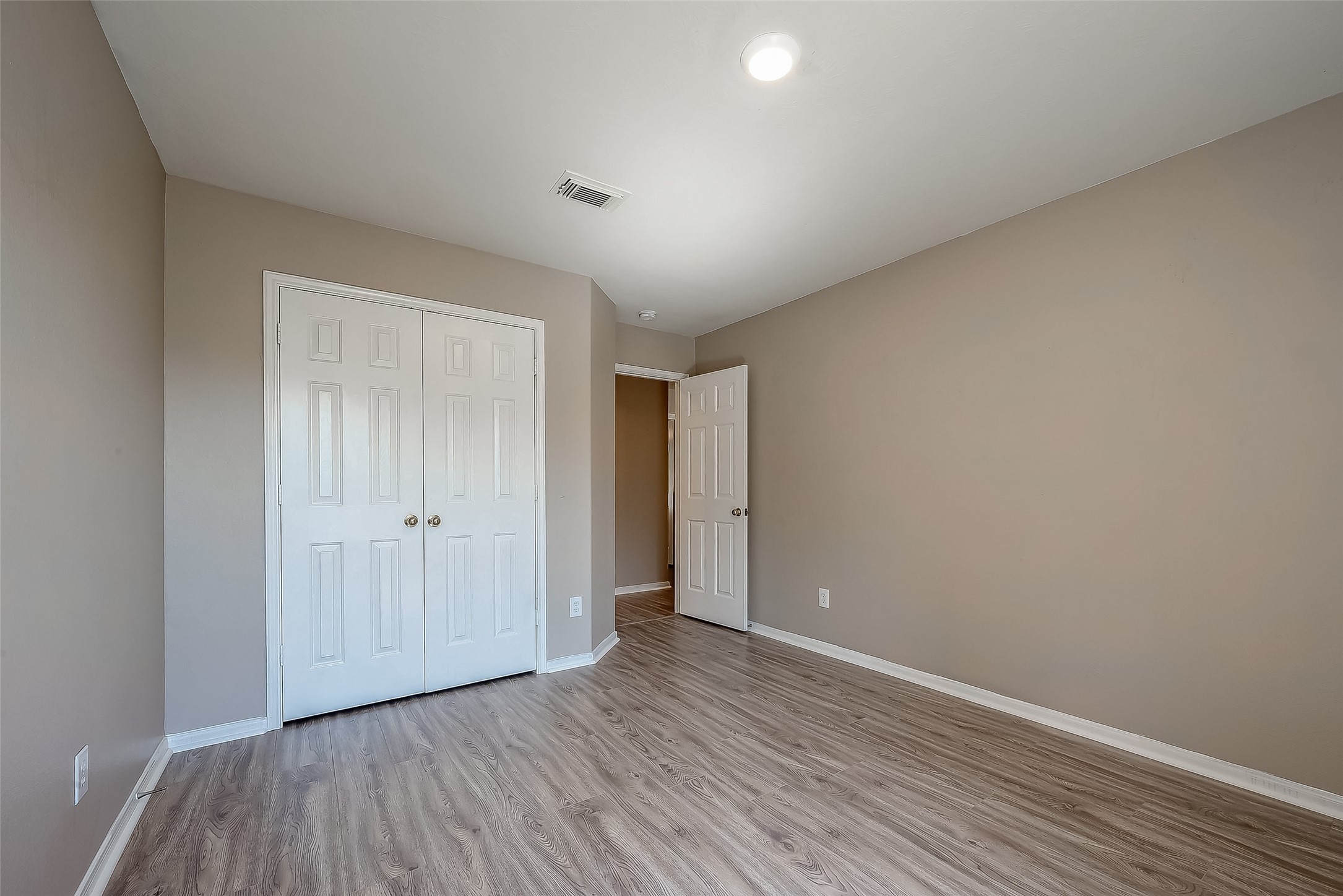 2118 Long Trail Path Court Spring, TX 77373 - Photo 18 of 27 Gallery Image 18