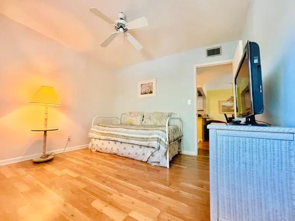 $1,900 | 257 South Cypress Road, Unit 442, Pompano Beach, FL 33060