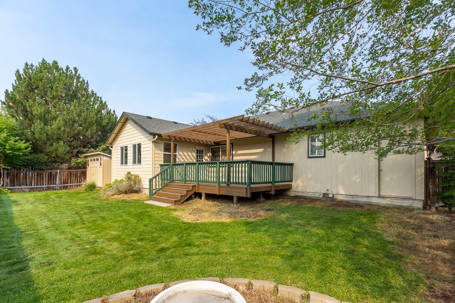 2209 Northeast Wells Acres Road Bend, OR 97701 - Photo 23 of 27 Backyard