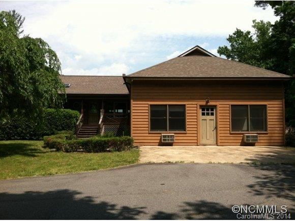 300 Barclay Road Brevard, NC 28712 - Photo 1 of 23 Gallery Image 1