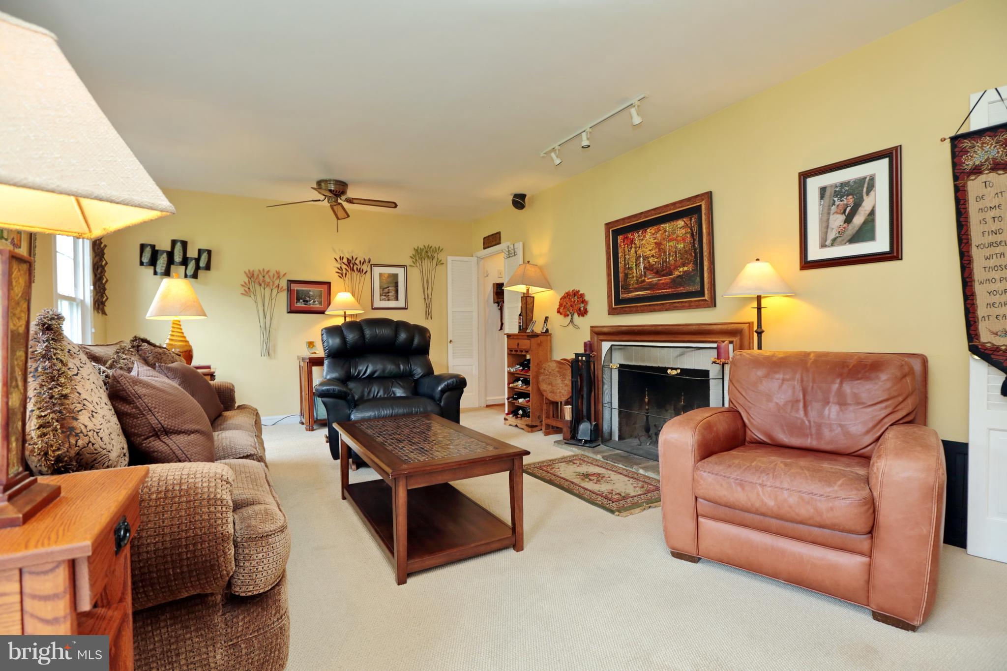 1407 Jefferson Road Fort Washington, MD 20744 - Photo 22 of 30 Living Room