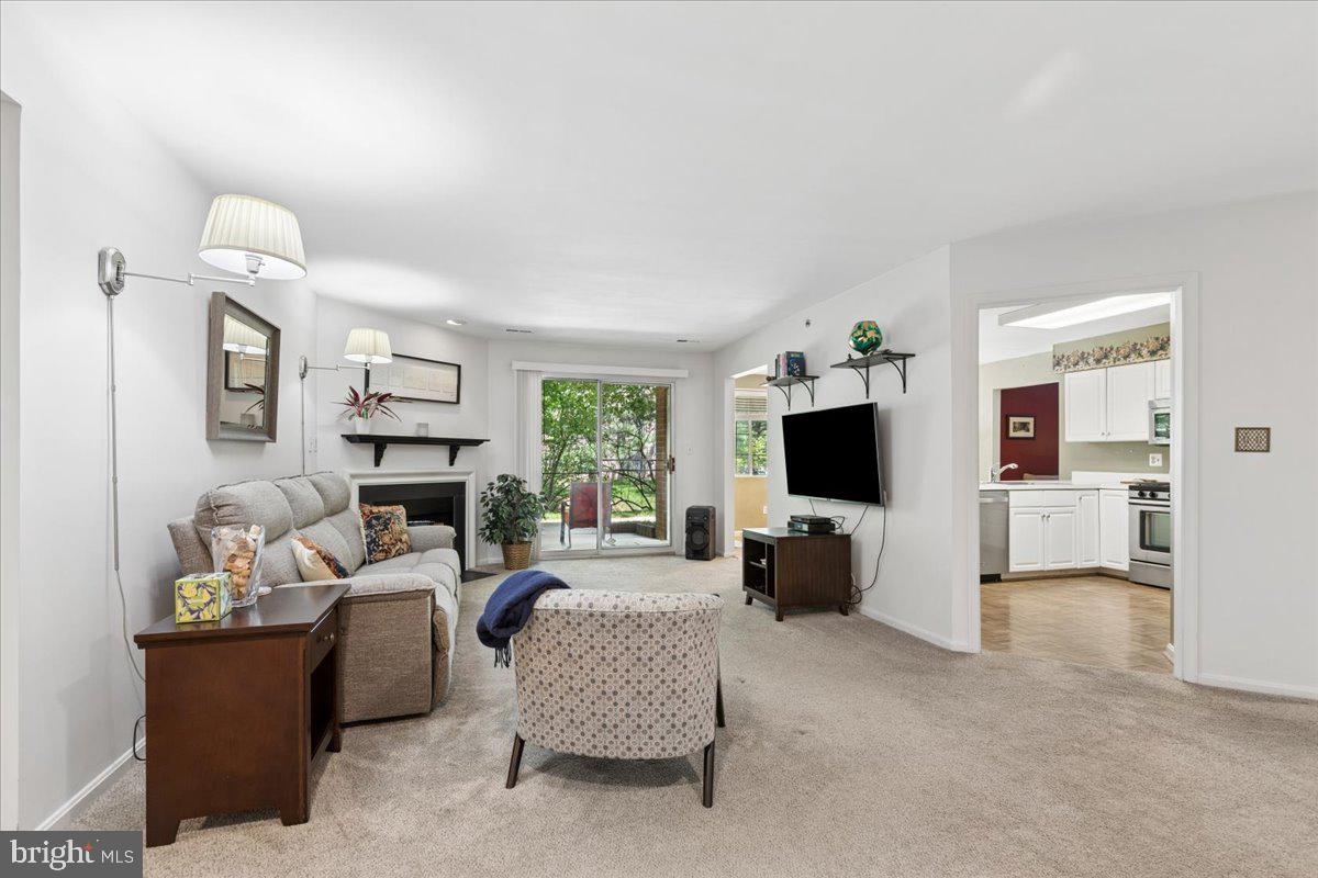 402 Rockfleet Road, Unit 102 Lutherville-Timonium, MD 21093 - Photo 9 of 47