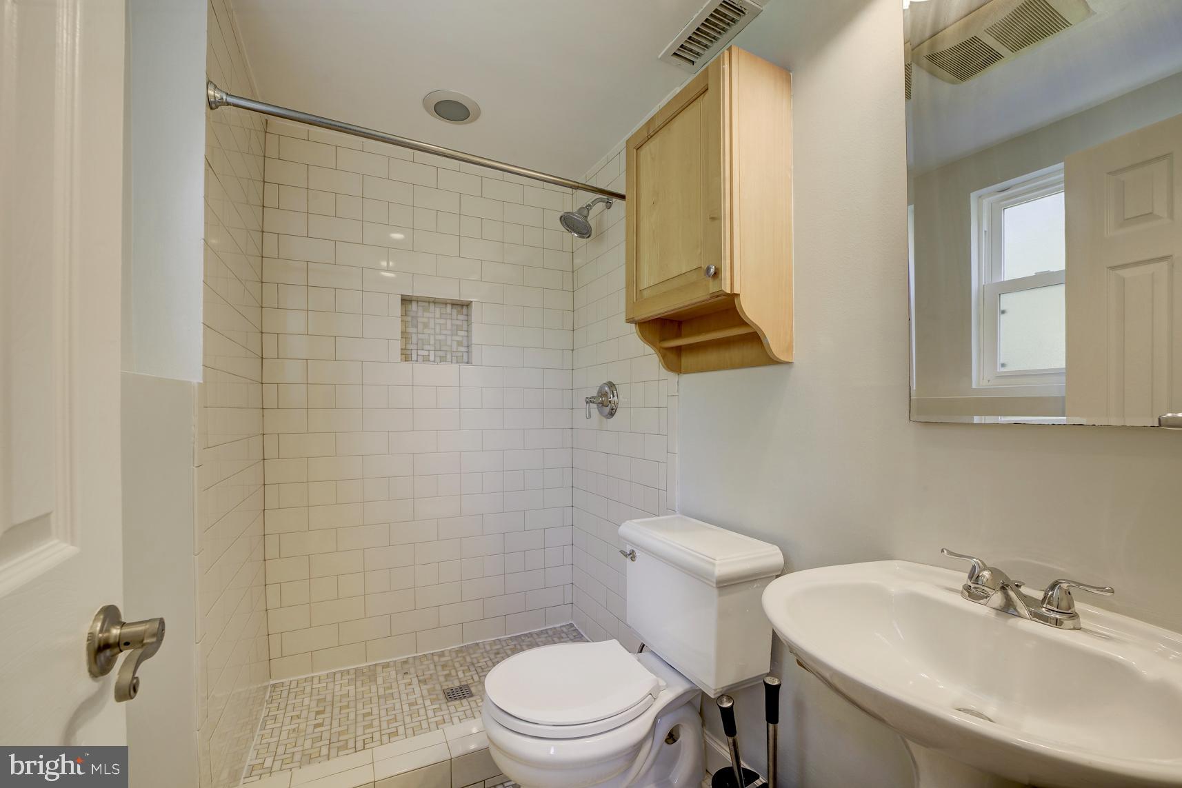 8112 Karl Road Alexandria, VA 22308 - Photo 22 of 30 Lower Level Bathroom