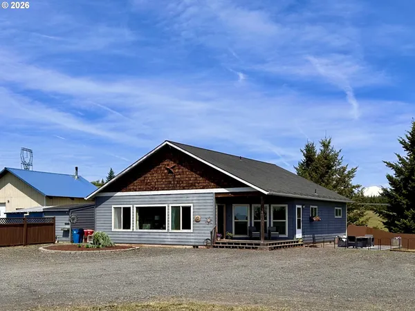 $710,000 | 56 Pyatt Road, White Salmon, WA 98672