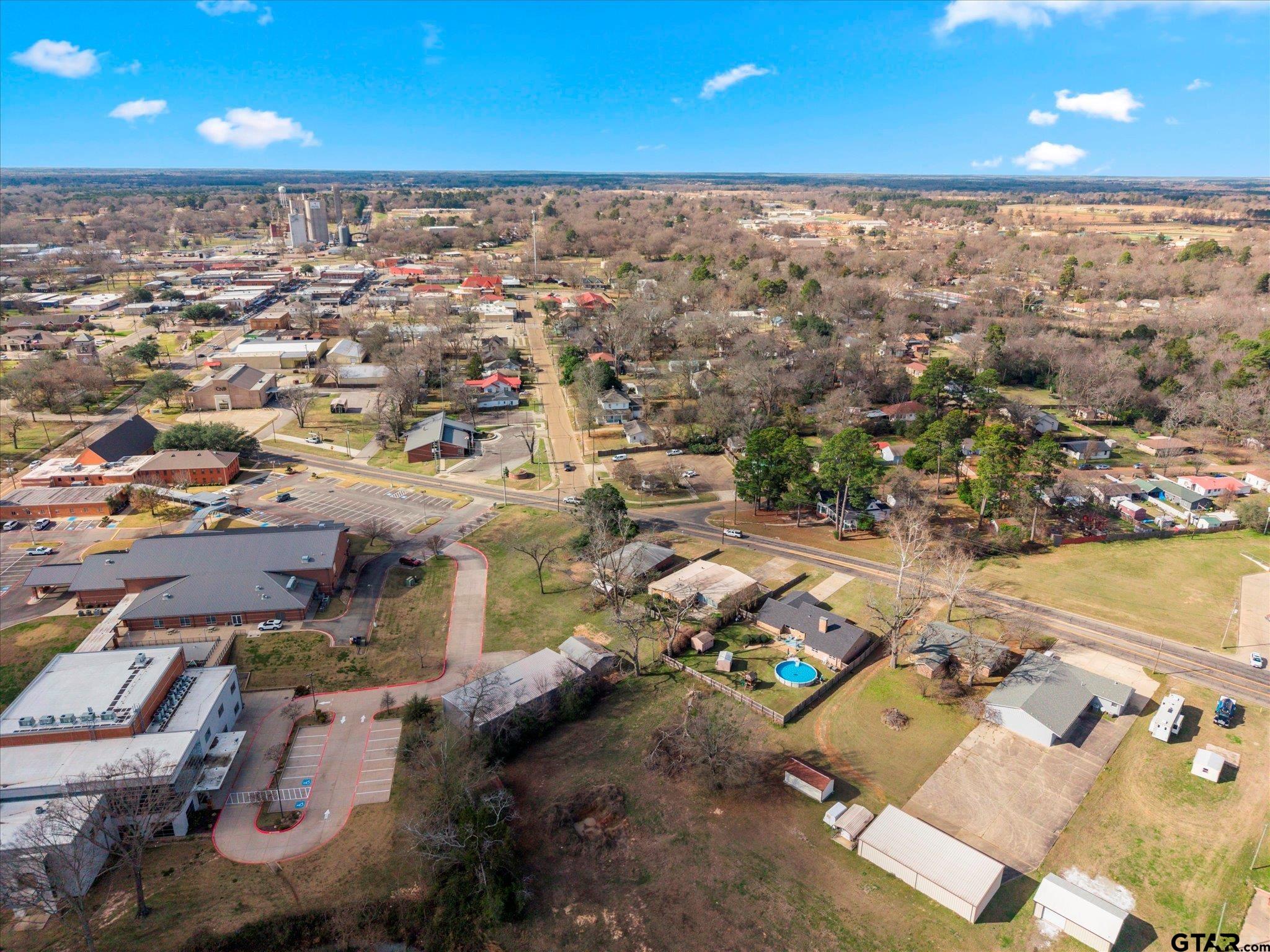 337 Daingerfield Street Pittsburg, TX 75686 - Photo 37 of 40 an aerial view of a building with outdoor space