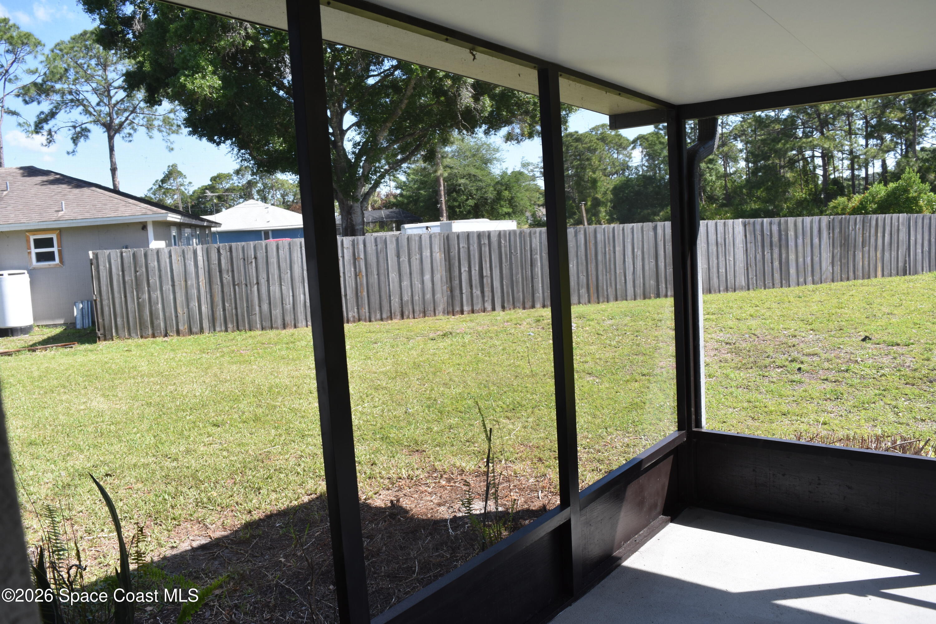 247 High Road Northwest Palm Bay, FL 32907 - Photo 21 of 23 DSC_0709