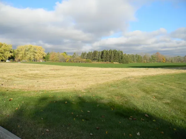 $49,500 | Navarino Street, Unit 4, Algoma, WI 54201