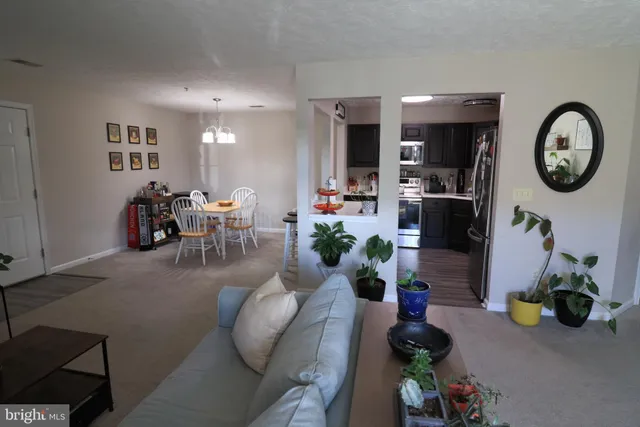 $1,400 | 115-2 Brookland Terrace, Unit 2, Winchester, VA 22602