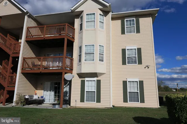 $1,400 | 115-2 Brookland Terrace, Unit 2, Winchester, VA 22602