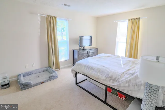 $1,400 | 115-2 Brookland Terrace, Unit 2, Winchester, VA 22602