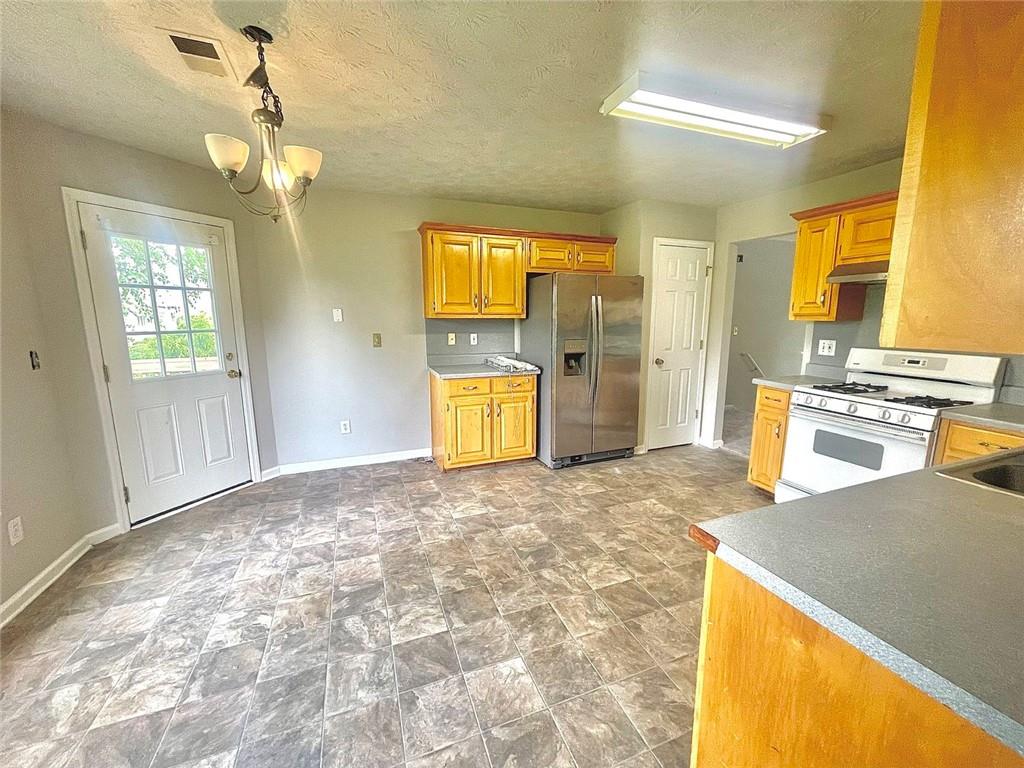 3095 Oak Grove Road Southwest Loganville, GA 30052 - Photo 15 of 26