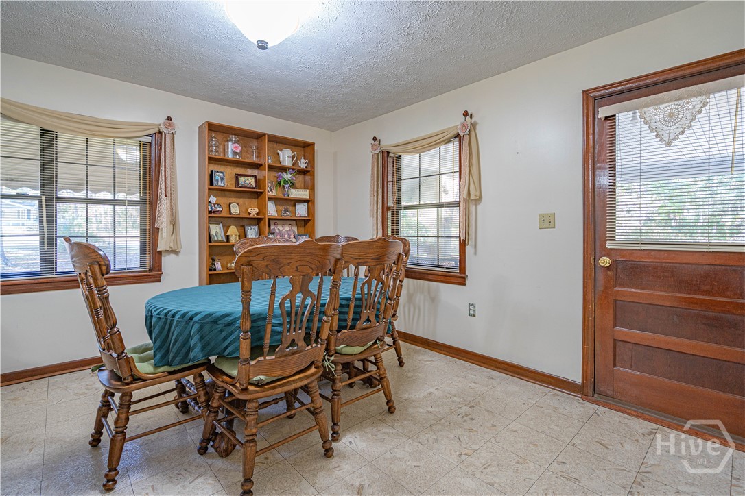 808 Lexington Avenue Rincon, GA 31326 - Photo 8 of 36