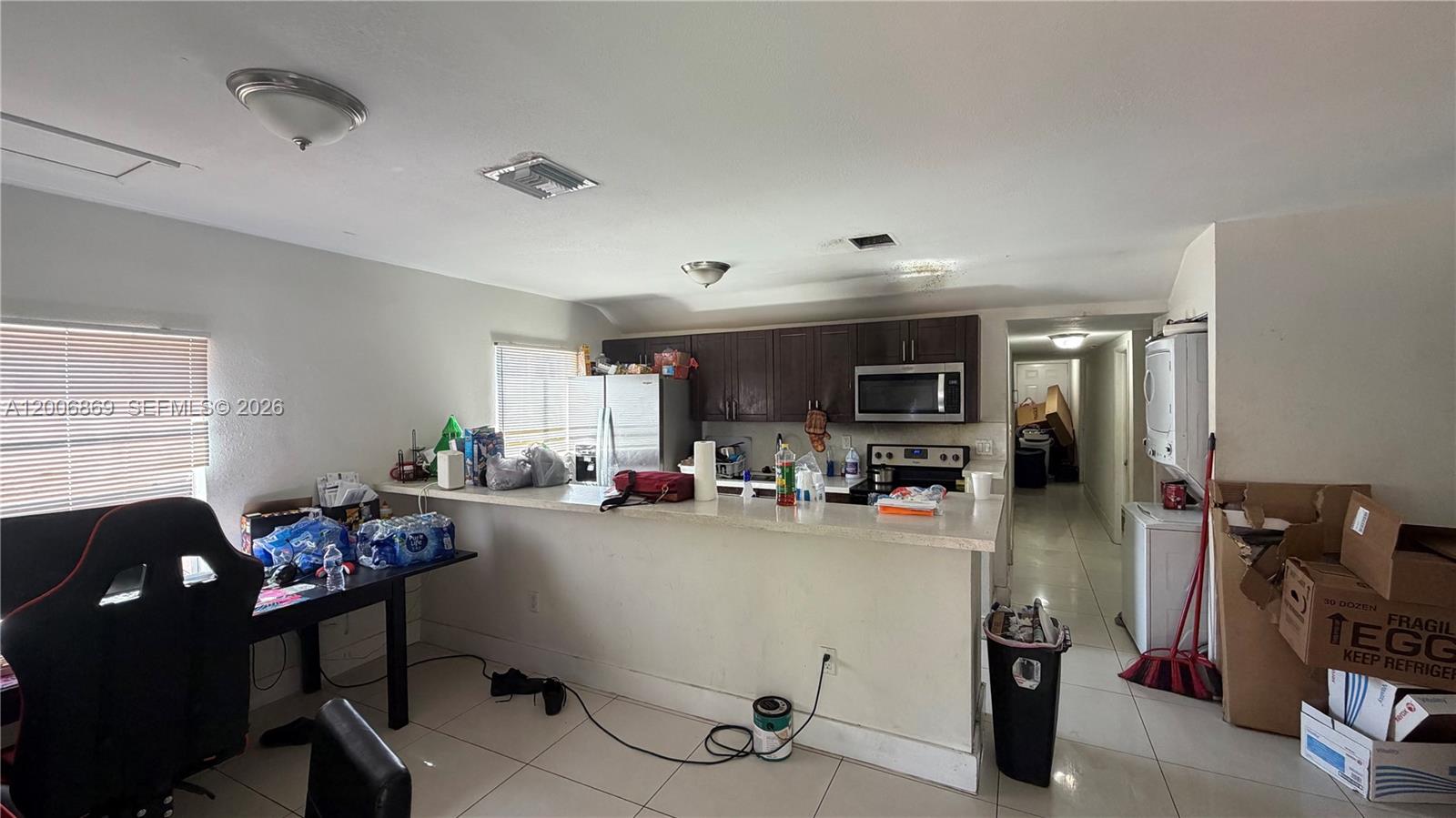 2071 Northwest 86th Street Miami, FL 33147 - Photo 4 of 9