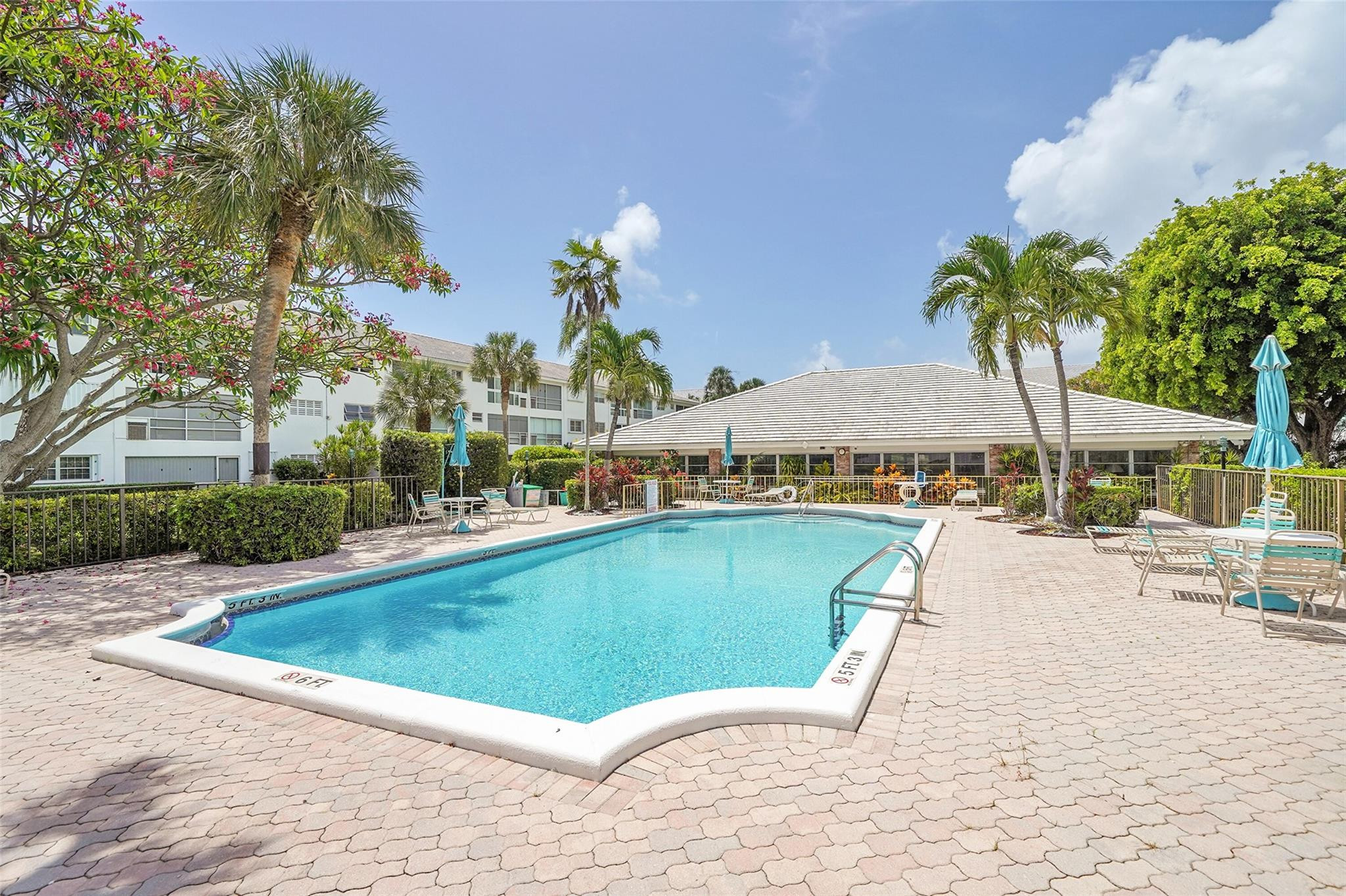 2050 Northeast 39th Street, Unit E306 Lighthouse Point, FL 33064 - Photo 18 of 25 Photo 18