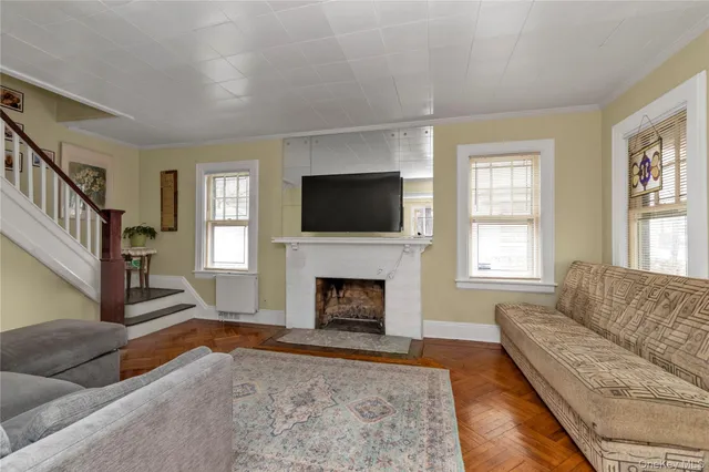 $899,000 | 93-23 219th Street | Queens Village