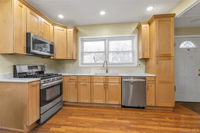 $899,000 | 93-23 219th Street | Queens Village