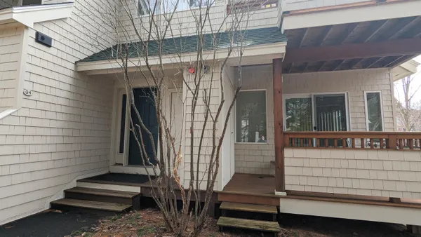 $2,250 | 42 Forest Knoll Way, Unit G4, Waterville Valley, NH 03215