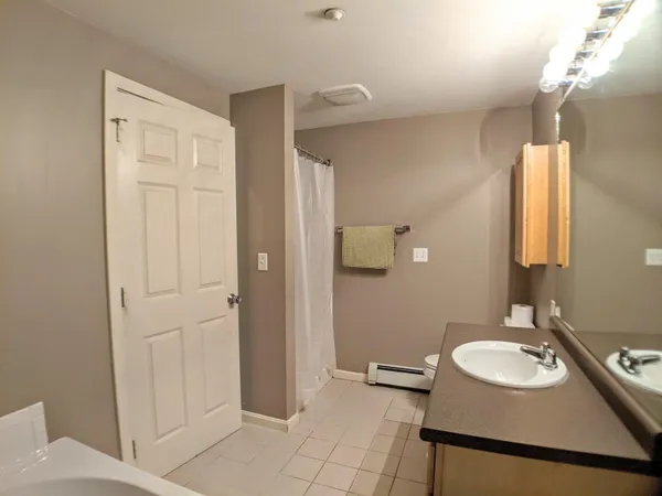 $2,250 | 42 Forest Knoll Way, Unit G4, Waterville Valley, NH 03215