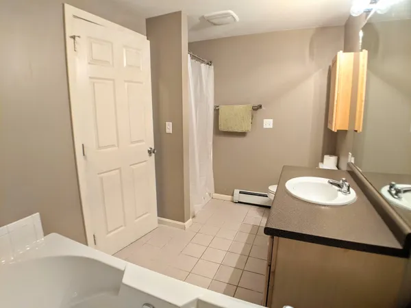 $2,250 | 42 Forest Knoll Way, Unit G4, Waterville Valley, NH 03215
