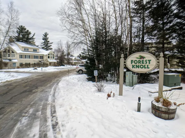 $2,250 | 42 Forest Knoll Way, Unit G4, Waterville Valley, NH 03215