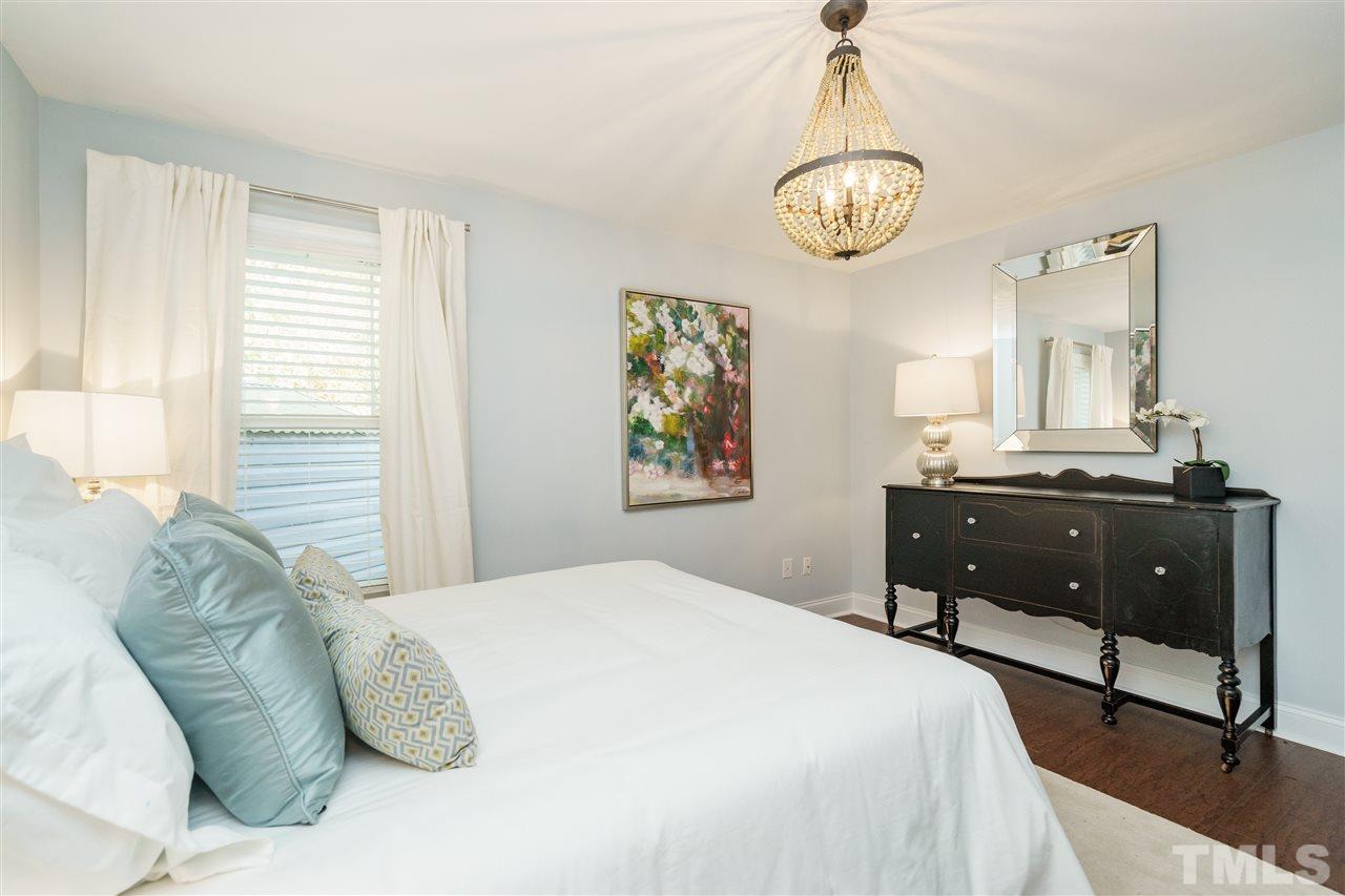 712 South East Street Raleigh, NC 27601 - Photo 16 of 25