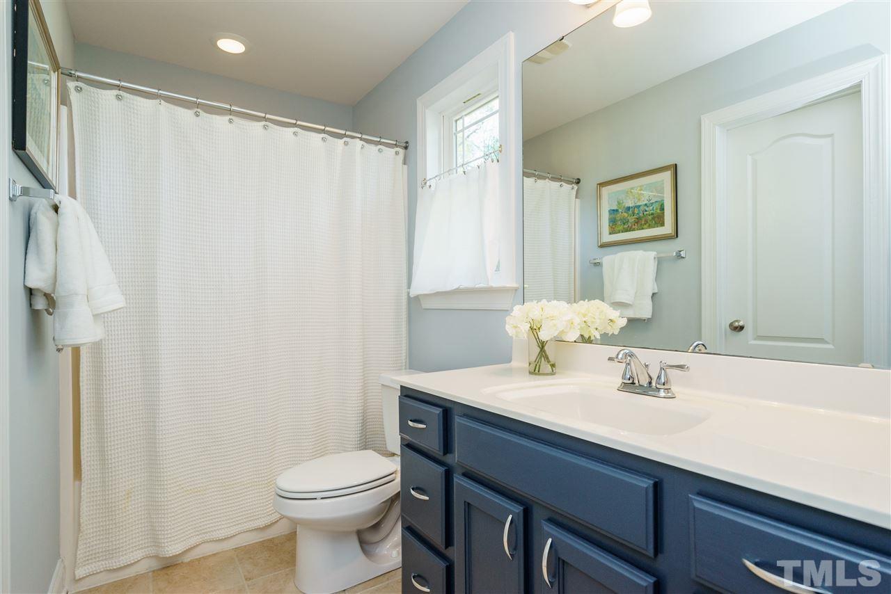 712 South East Street Raleigh, NC 27601 - Photo 17 of 25